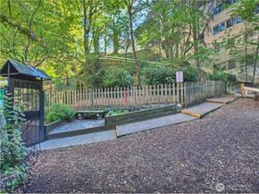 1400 Hubbell Place 1413, Seattle WA 98101