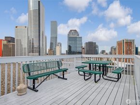 1400 Hubbell Place 1413, Seattle WA 98101