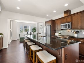 3280 SW Graham Street 601, Seattle WA 98126