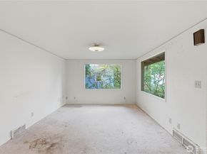 11716 16th Avenue NE, Seattle WA 98125