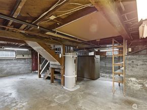 11716 16th Avenue NE, Seattle WA 98125