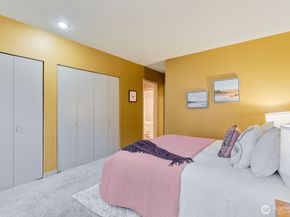 600 Malden Avenue E 304, Seattle WA 98112