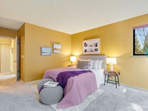 600 Malden Avenue E 304, Seattle WA 98112