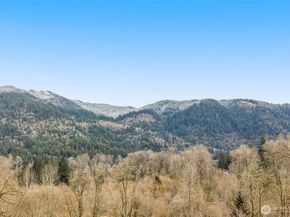 1000 Cabin Creek Lane SW D304, Issaquah WA 98027