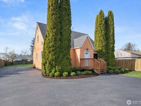 749 4th Avenue N, Kent WA 98032