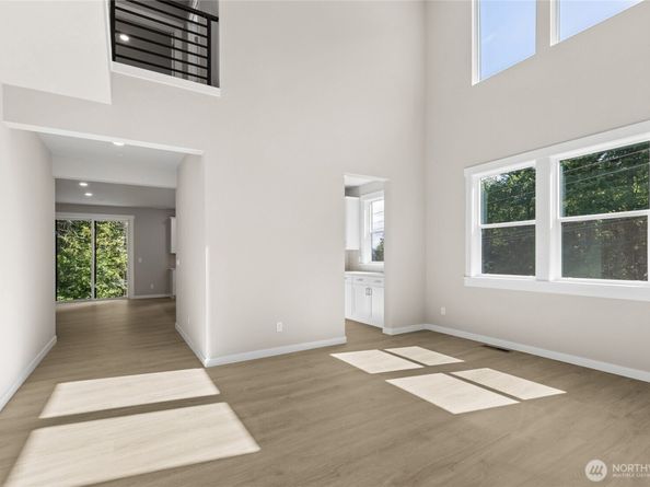 10538 135th Place NE 31, Kirkland WA 98033