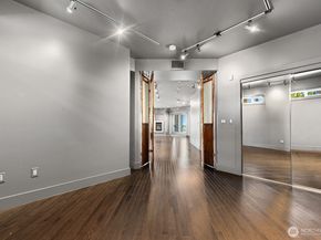 745 Bellevue Avenue E 402, Seattle WA 98102