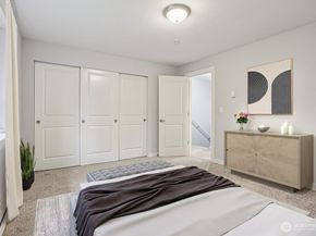 412 Center Road A1, Everett WA 98204