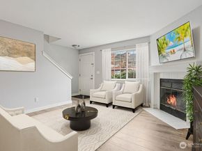 412 Center Road A1, Everett WA 98204