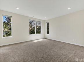 14610 36th Avenue NE, Lake Forest Park WA 98155