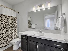 14610 36th Avenue NE, Lake Forest Park WA 98155