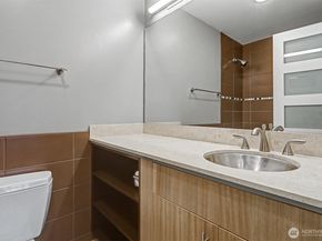 500 5th Ave W 303, Seattle WA 98119