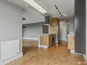500 5th Ave W 303, Seattle WA 98119