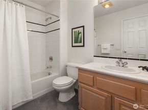 10142 NE 63rd Street, Kirkland WA 98033