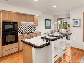 10142 NE 63rd Street, Kirkland WA 98033