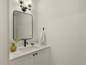 18843 168th Avenue NE, Woodinville WA 98072