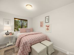 18843 168th Avenue NE, Woodinville WA 98072