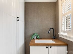 1223 Spring Street 700, Seattle WA 98104