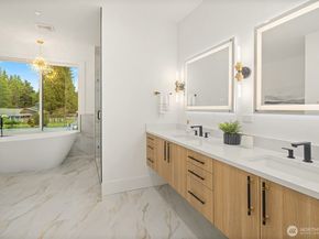 13698 NE 83rd street, Redmond WA 98052