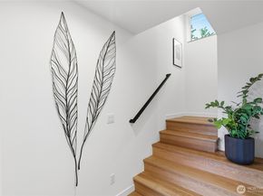 3646 Greenwood Avenue N B, Seattle WA 98103