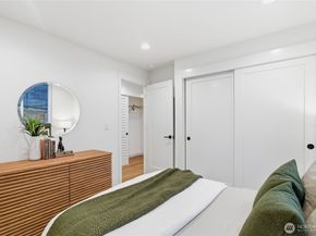 3646 Greenwood Avenue N B, Seattle WA 98103