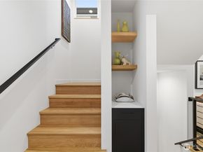 3646 Greenwood Avenue N B, Seattle WA 98103