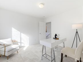 19440 77th Place NE, Kenmore WA 98028