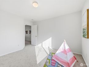 19440 77th Place NE, Kenmore WA 98028