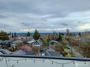 2014 E Pine Street B, Seattle WA 98122