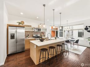 717 Martin Luther King Jr. Way S B, Seattle WA 98144