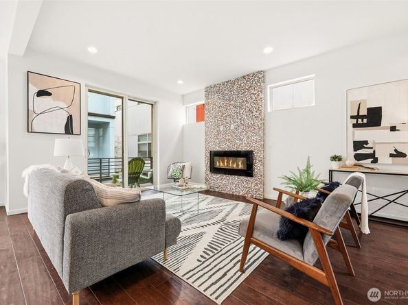 717 Martin Luther King Jr. Way S B, Seattle WA 98144