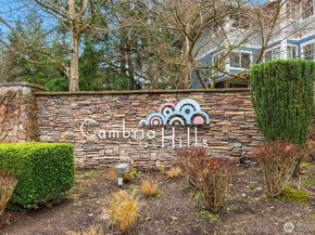 12023 NE 204th Place E302, Bothell WA 98011