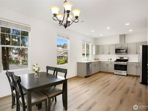 18813 143rd Court NE, Woodinville WA 98072