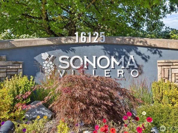 16125 Juanita Woodinville Way NE 403, Bothell WA 98011