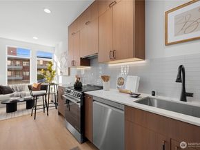 359 NW 76th Street, Seattle WA 98117