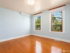 137 23rd Avenue E, Seattle WA 98112