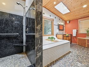 22407 87th Avenue W, Edmonds WA 98026