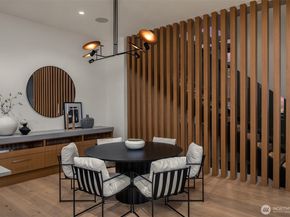 5917 104th Place NE, Kirkland WA 98033