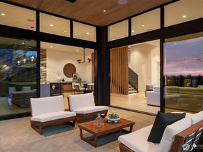 5917 104th Place NE, Kirkland WA 98033