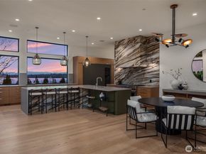 5917 104th Place NE, Kirkland WA 98033