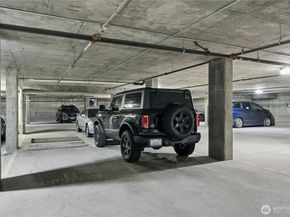 1840 25th Avenue NE 411, Issaquah WA 98029