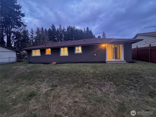23106 67th Place W, Mountlake Terrace WA 98043