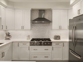 719 2nd Avenue W 202, Seattle WA 98119