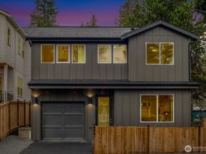 8841 Earl Avenue NW, Seattle WA 98117