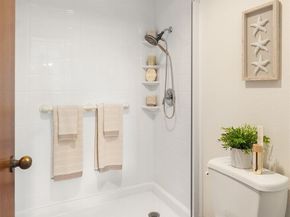 1071 4th Avenue S 302, Edmonds WA 98020