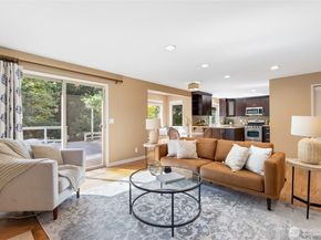 24209 SE 45th Street, Sammamish WA 98029