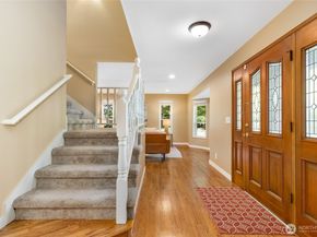 24209 SE 45th Street, Sammamish WA 98029