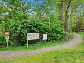 24209 SE 45th Street, Sammamish WA 98029