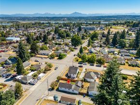1702 Cedar Street B, Everett WA 98201
