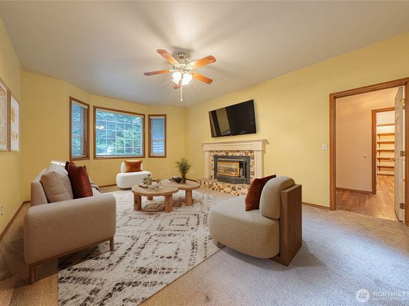 7919 NE Sunnywoods Lane, Kingston WA 98346